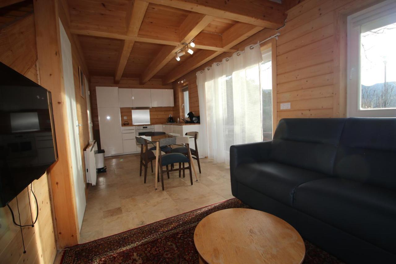 Les Epiceas Apartment Chorges Bagian luar foto